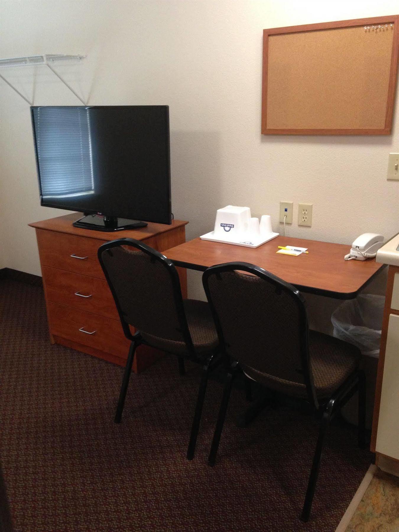 Days Inn & Suites By Wyndham Rochester South Εξωτερικό φωτογραφία